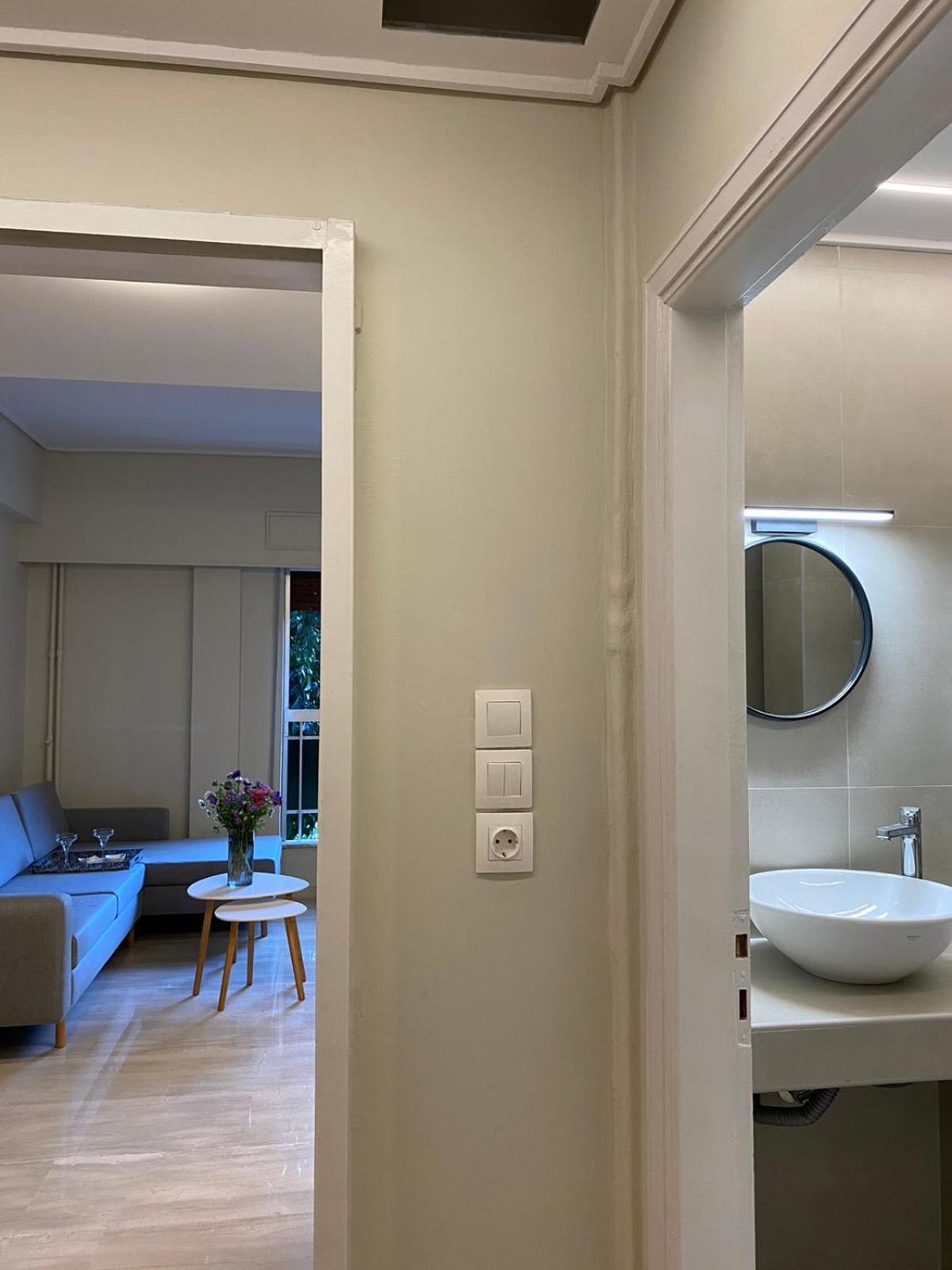 Evrou 21A Metropolitan Suite Афіни Екстер'єр фото